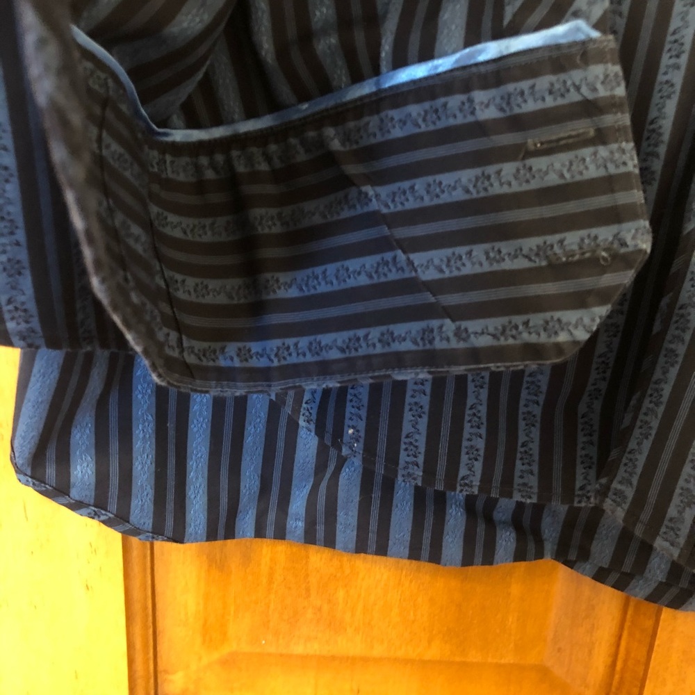 7 Diamonds Button Down - image 3